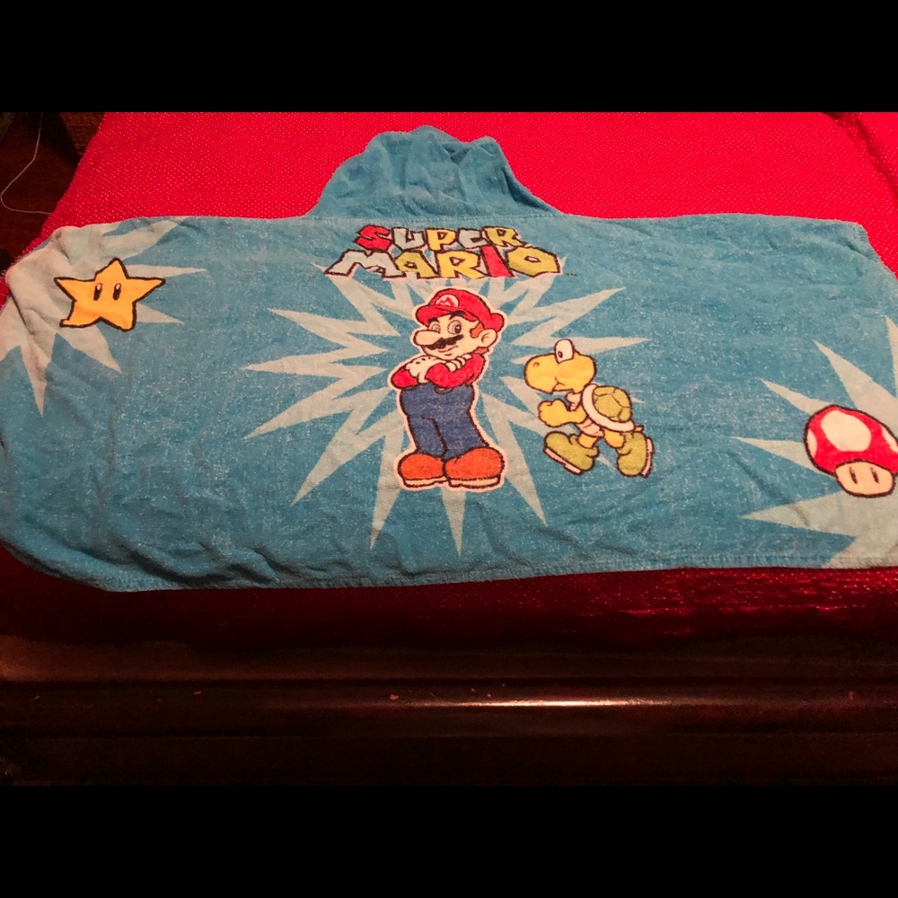 Mario Bros - kids towel with hoodie